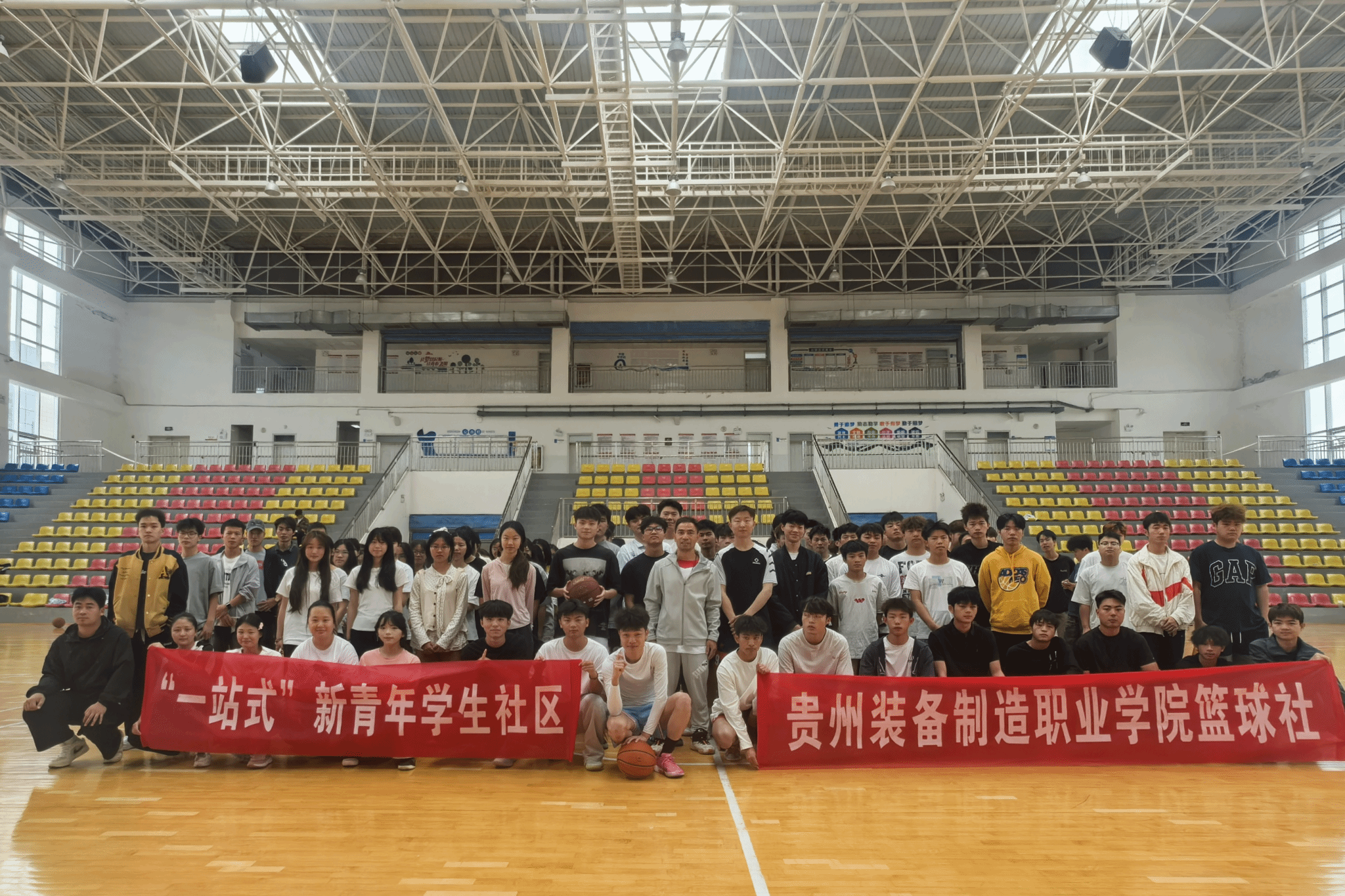 篮动青春，逐梦赛场——买球官网篮球社校园三人篮球比赛圆满收官